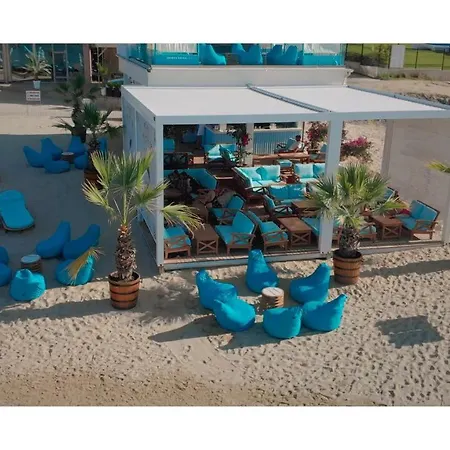 Beachfront Smart Homes By Marty's Apartmanhotel