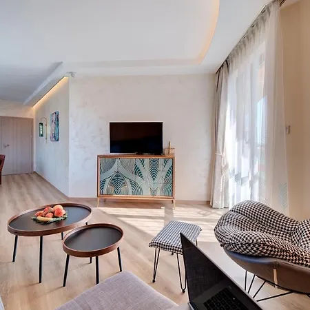 Apartmanhotel Beachfront Smart Homes By Marty's